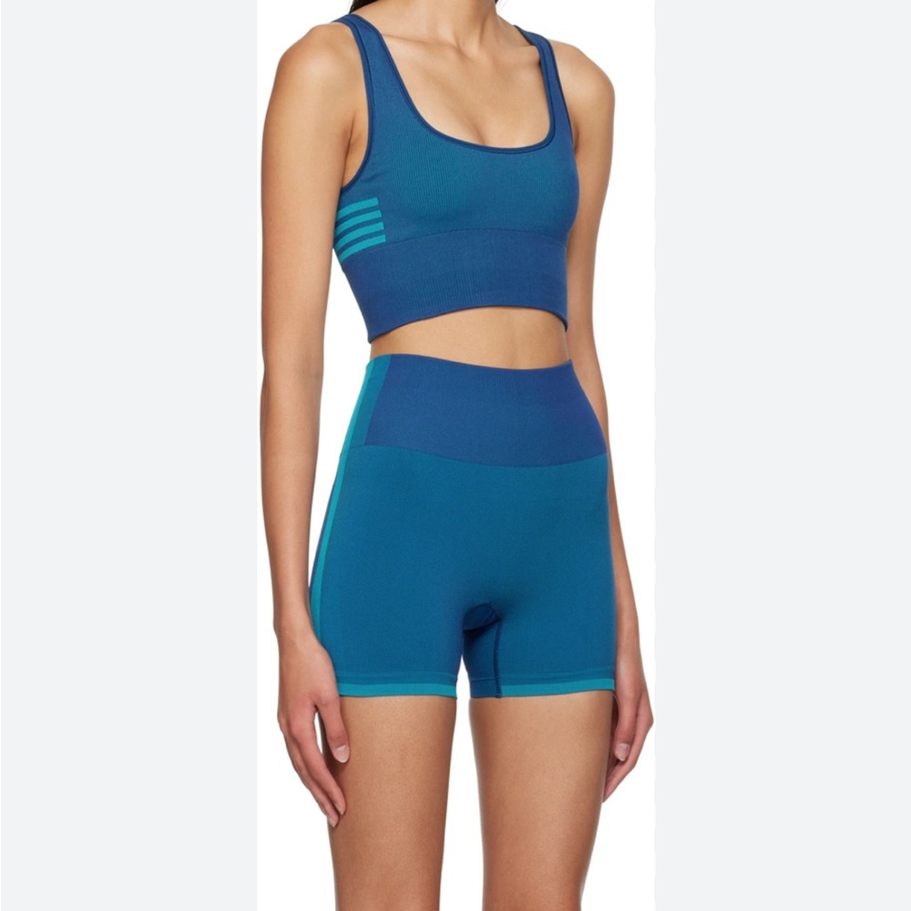 Outdoor Voices Womens  Blue Jewel Biker Shorts Medium